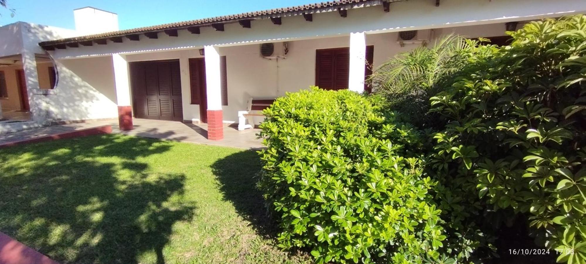 Apartment Jacaranda- Planta Baja- Casa O Deptos Con Parrilla En El Centro- Solo Con Sena Federacion